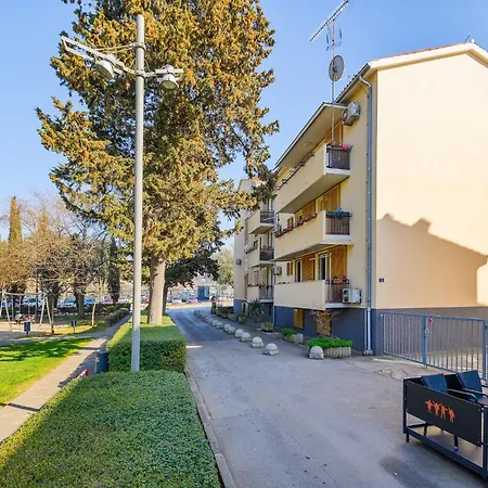 Premium Peschiera *