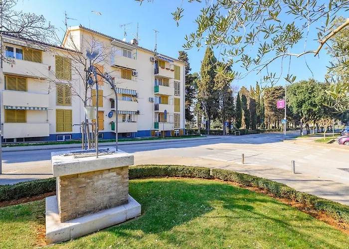 Premium Peschiera Apartman *